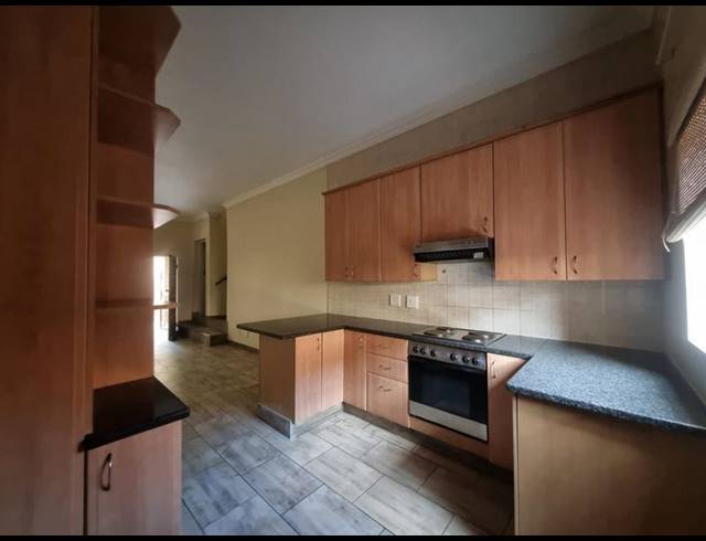 3 BEDROOM PROPERTY TO RENT IN THE WILDS